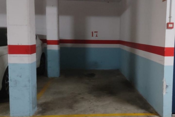 Parkings · Avinguda de Salou, fotografia 1 de 3